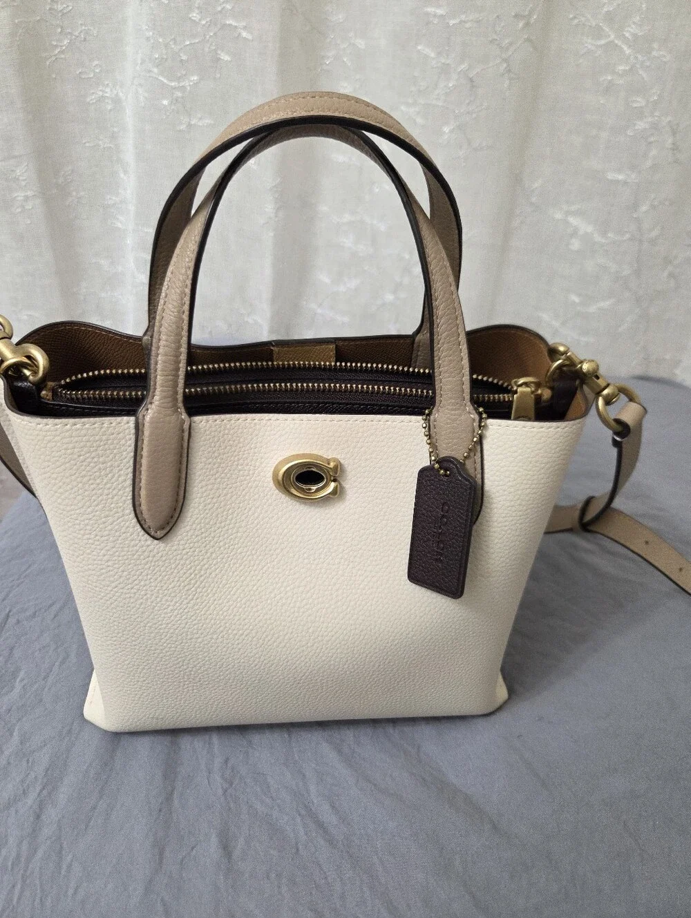Coach Cream and Tan Leather Crossbody Tote with Gold Hardware And  Worn Twice